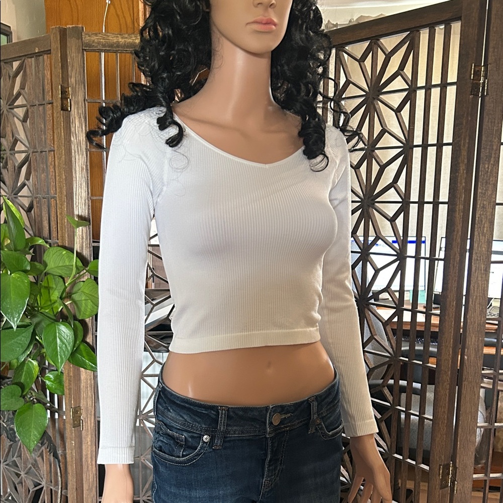 NWT NORDSTROM URBAN SOCIAL MID DRIFT TOP XS